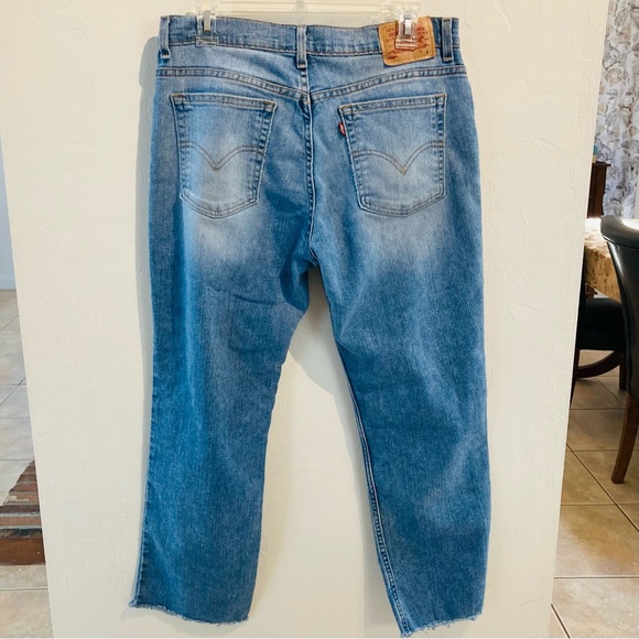 *Last month* Vintage Levi’s 505 - Picture 6 of 16